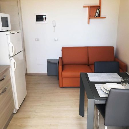 Residenza Verdemare Misano Adriatico Exteriör bild